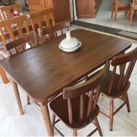 Conjunto de Mesa em Madeira Maresias 1,10m com 4 Cadeiras